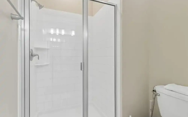 Your 5bdr House w Pool - 4959