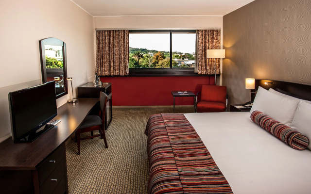 Southern Sun Newlands