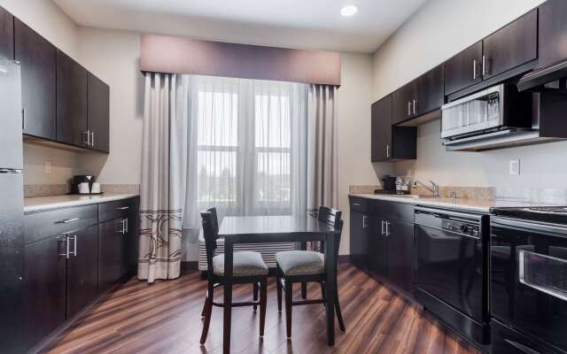 La Quinta Inn & Suites by Wyndham Auburn