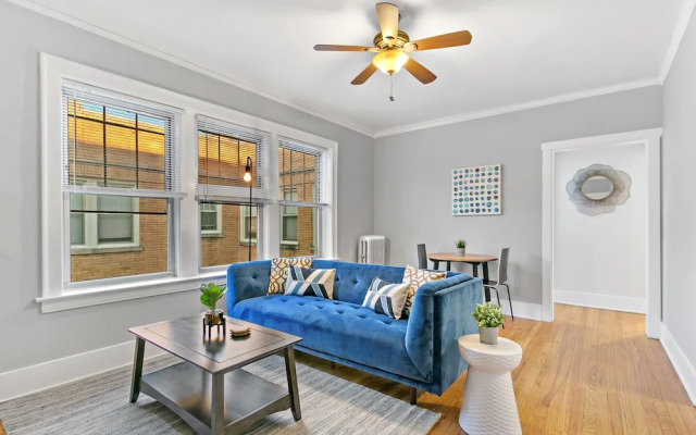 1BR City Comfort - Campbell rep