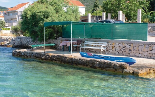 Awesome Home in Racisce With Wifi and 2 Bedrooms