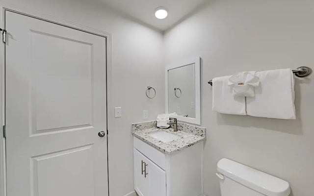 Sea Glass by Southern Vacation Rentals