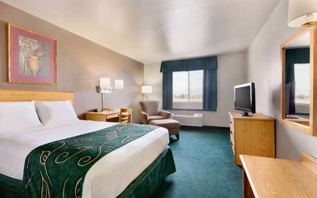 Travelodge by Wyndham Yermo