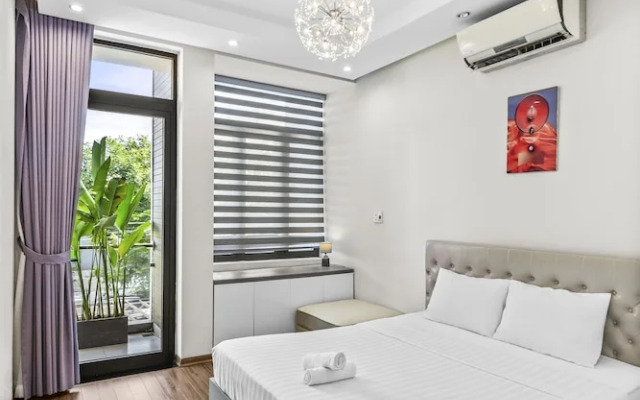 Rosemary Villa near Han River