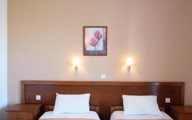 Aleka Apartment 6