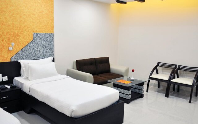 Hotel Savera