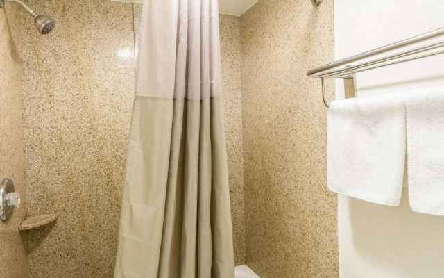 Motel 6 Grove City, OH