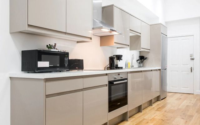 Liverpool Street House