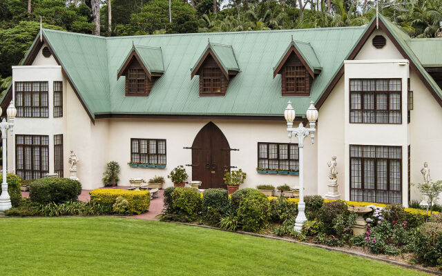 Mt Tamborine Stonehaven Boutique Hotel