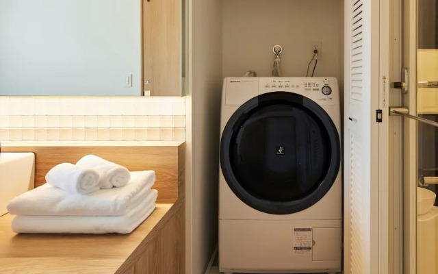 LOISIR Living Suites SERAGAKI