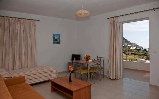 Manolis Apartments