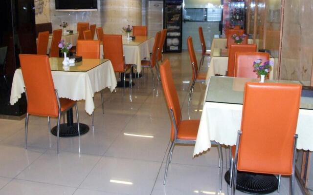 Motel Wuhan Yellow Crane Tower Shouyi Square Fuxing Road Metro Station