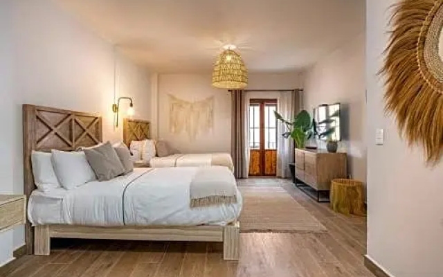 Casa Pandurata - Double Queen - AC Heat - NEW