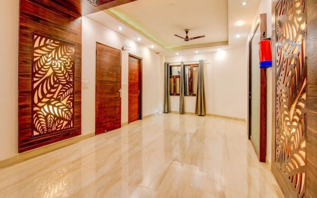 OYO Flagship 757 Blite Golf course road