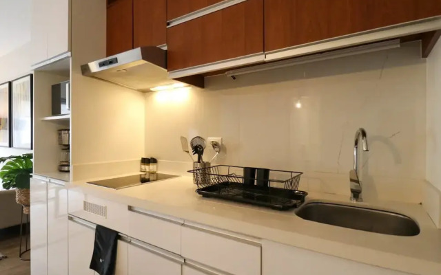 w Lively 2BR in the Heart of Miraflores