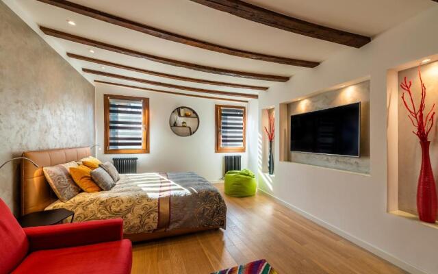 GDhouse 806