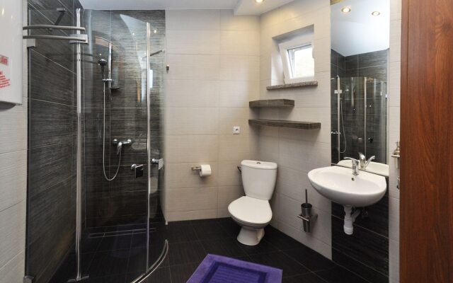 Ferienhaus Holiday Home Domki Raj