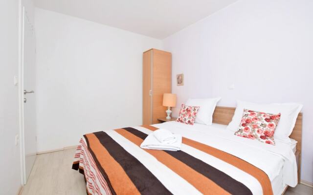 Apartment UNA