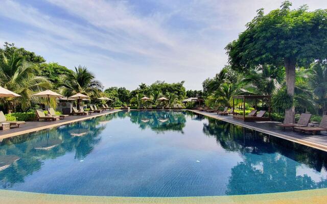Royal Riverkwai Resort & Spa
