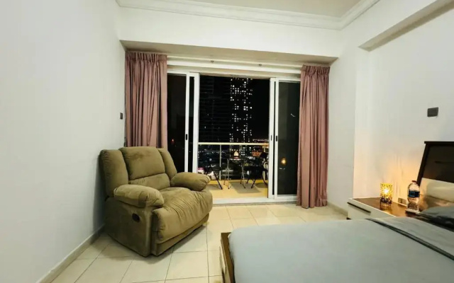 Lake View Tower