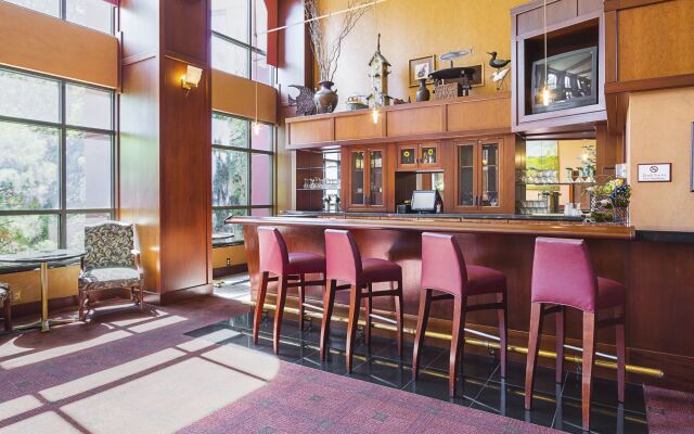 Quail Hollow Resort - A Trademark Collection Hotel
