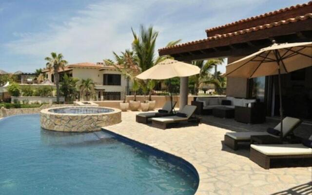 Villa Tequila Gold at Punta Ballena