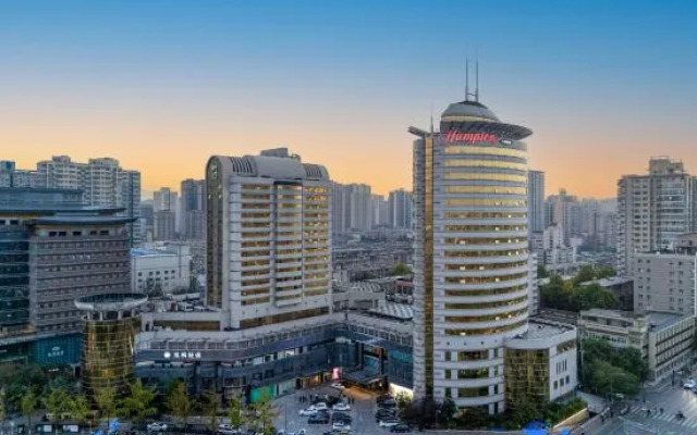 Xufeng Light Residence Hotel