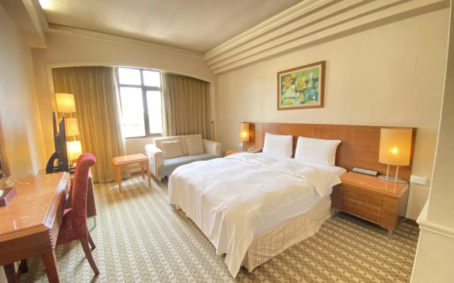 Ardi Hotel