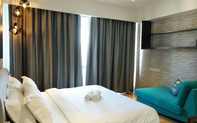 D'Majestic Place by Widebed