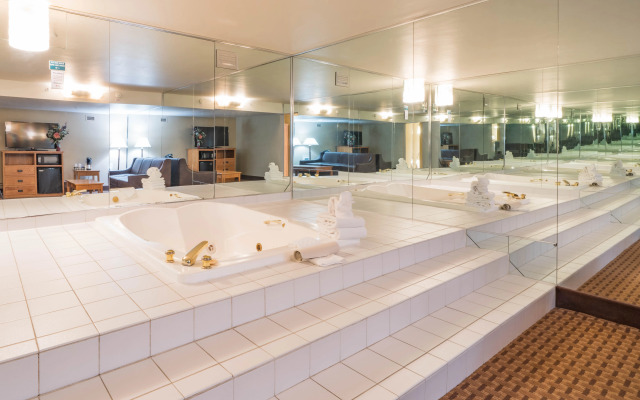 Best Western Plus GranTree Inn