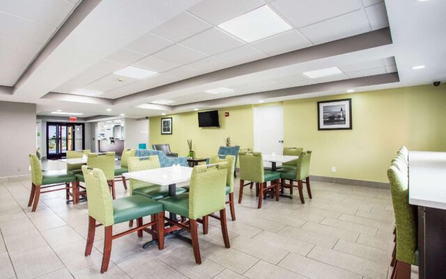 Quality Inn White House