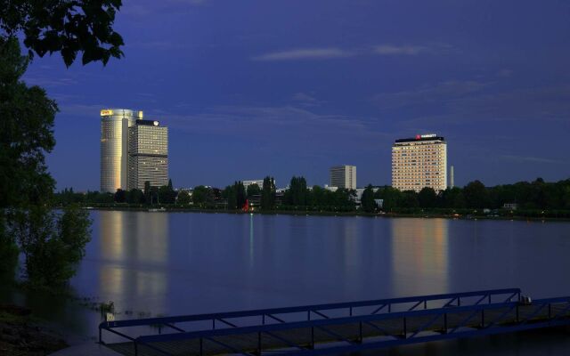 Bonn Marriott Hotel