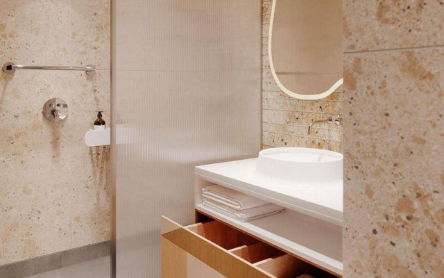 Мевенпик Ереван (Mövenpick Yerevan)
