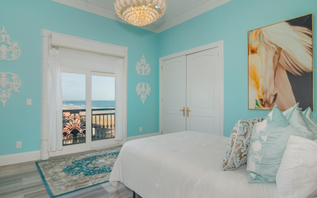 Sea Palace 5 Bedroom Home