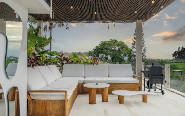Sunset Rooftop Villa by Betterplace