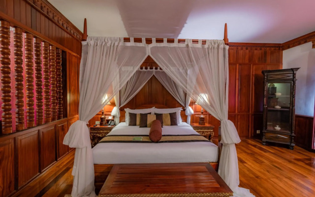 Empress Angkor Resort & Spa