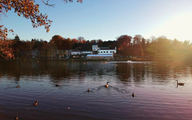 Martin's Château du Lac