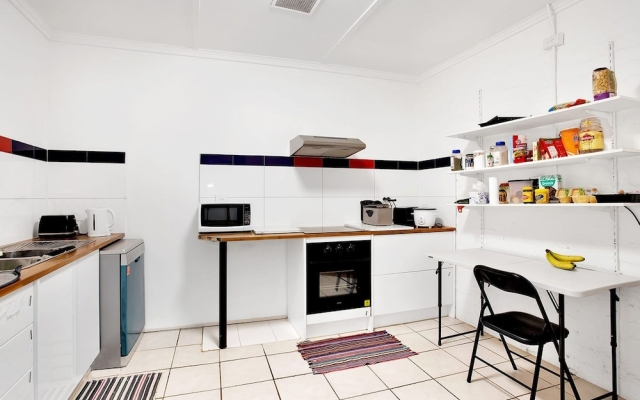 Oakleigh Guest House - Room 9