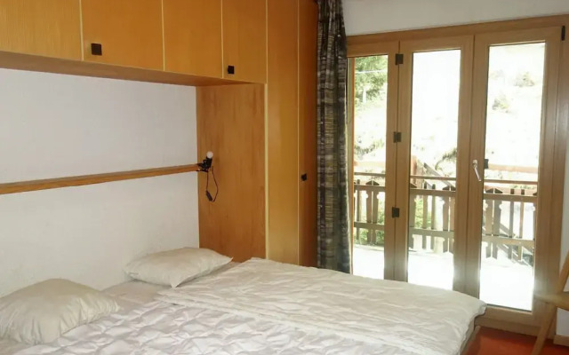 Mystical Apartment With Mountain Views