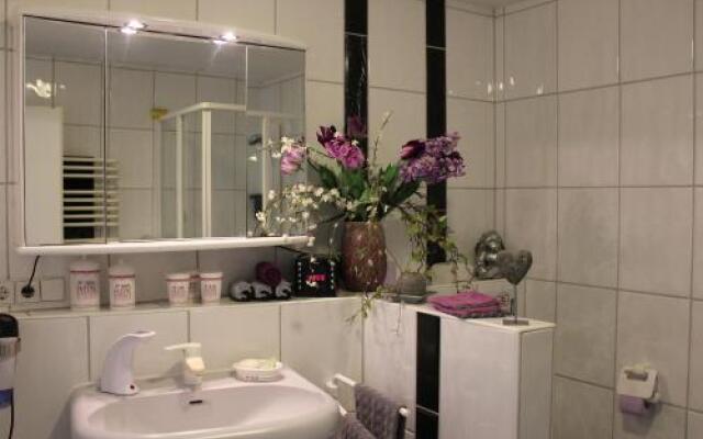 Ferienwohnung Black For(r)rest Gumpp