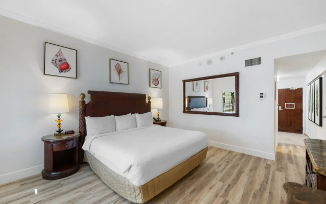 Best Western Beachcomber Hotel