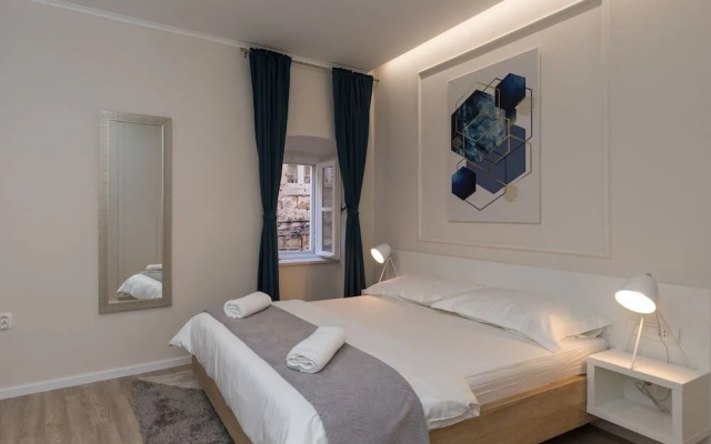 Apartments Urbis