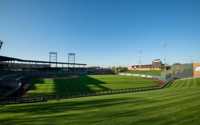 Staybridge Suites Scottsdale - Talking Stick by IHG