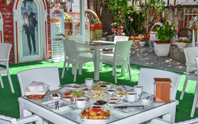 Otel Türk Evi