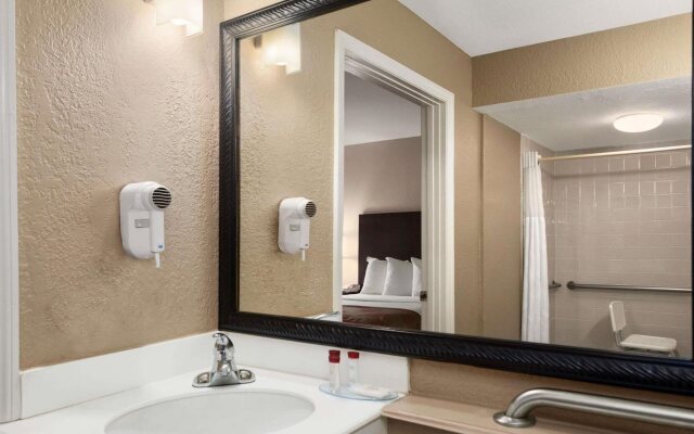 Ramada Inn of Naples