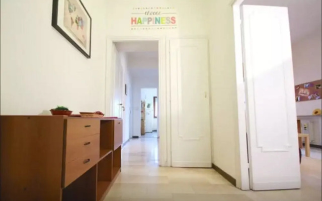 Robi's 1 Bed in Superb Location!