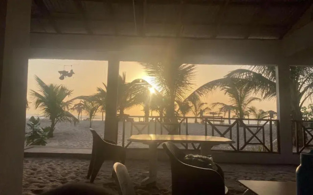 Kinkiliba Beach Lodge
