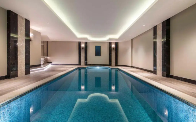 WAW Hotel Suites