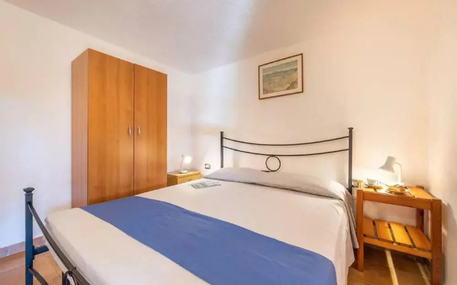 Appealing Apartment Near the sea
