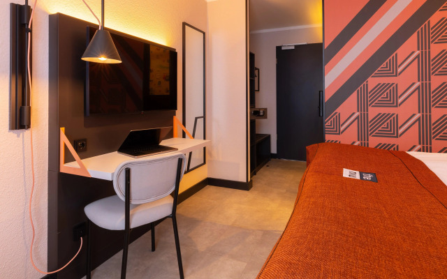 Holiday Inn - The Niu, Blade Solingen